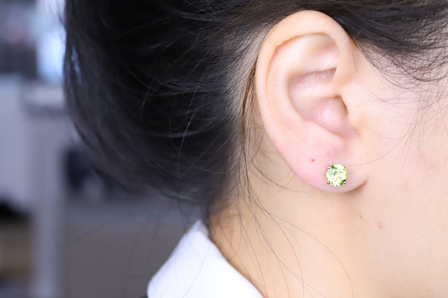 Halle 14K Yellow Gold Round-Cut Manchurian Peridot Earring