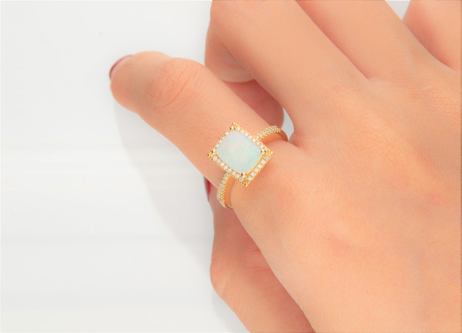 Kaiya 14K Yellow Gold Cushion-Cut Natural African Opal Ring