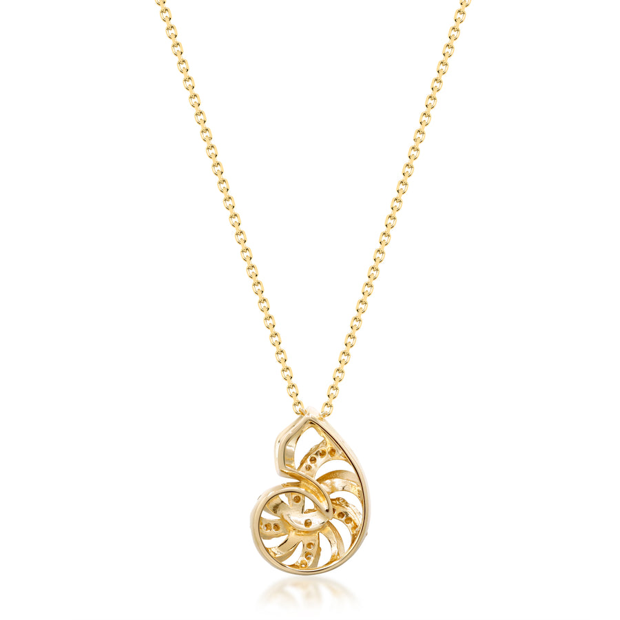 Gin and Grace in collaboration with Smithsonian Museum Collection presents a serene seashell pendant in 14K Yellow gold and Diamond for exclusive everyday look