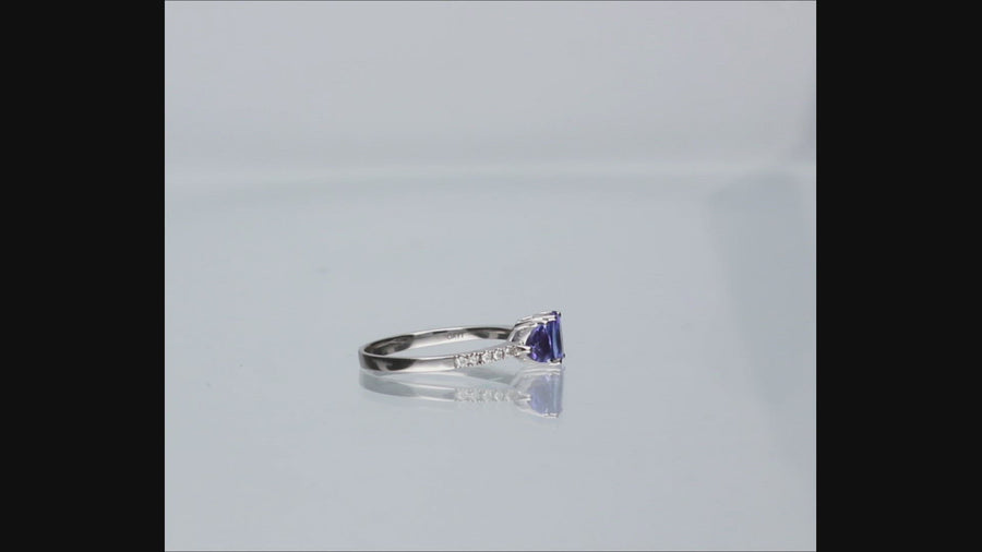 Alisson 10K White Gold Oval-Cut Tanzanian Tanzanite Ring